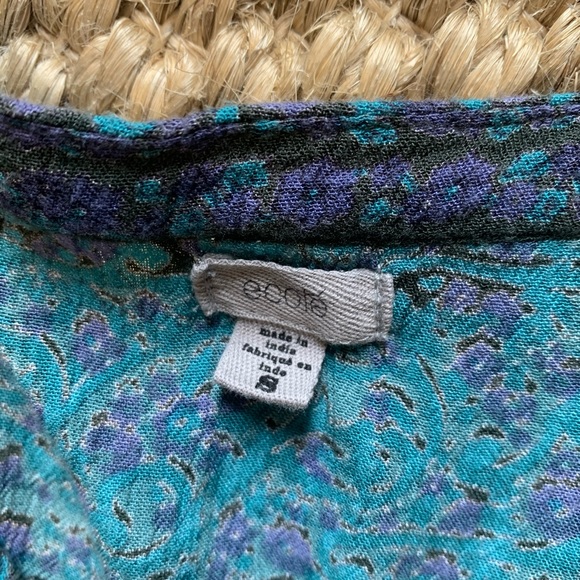 Ecote Helena Printed Long-Sleeve Romper - Picture 3 of 8